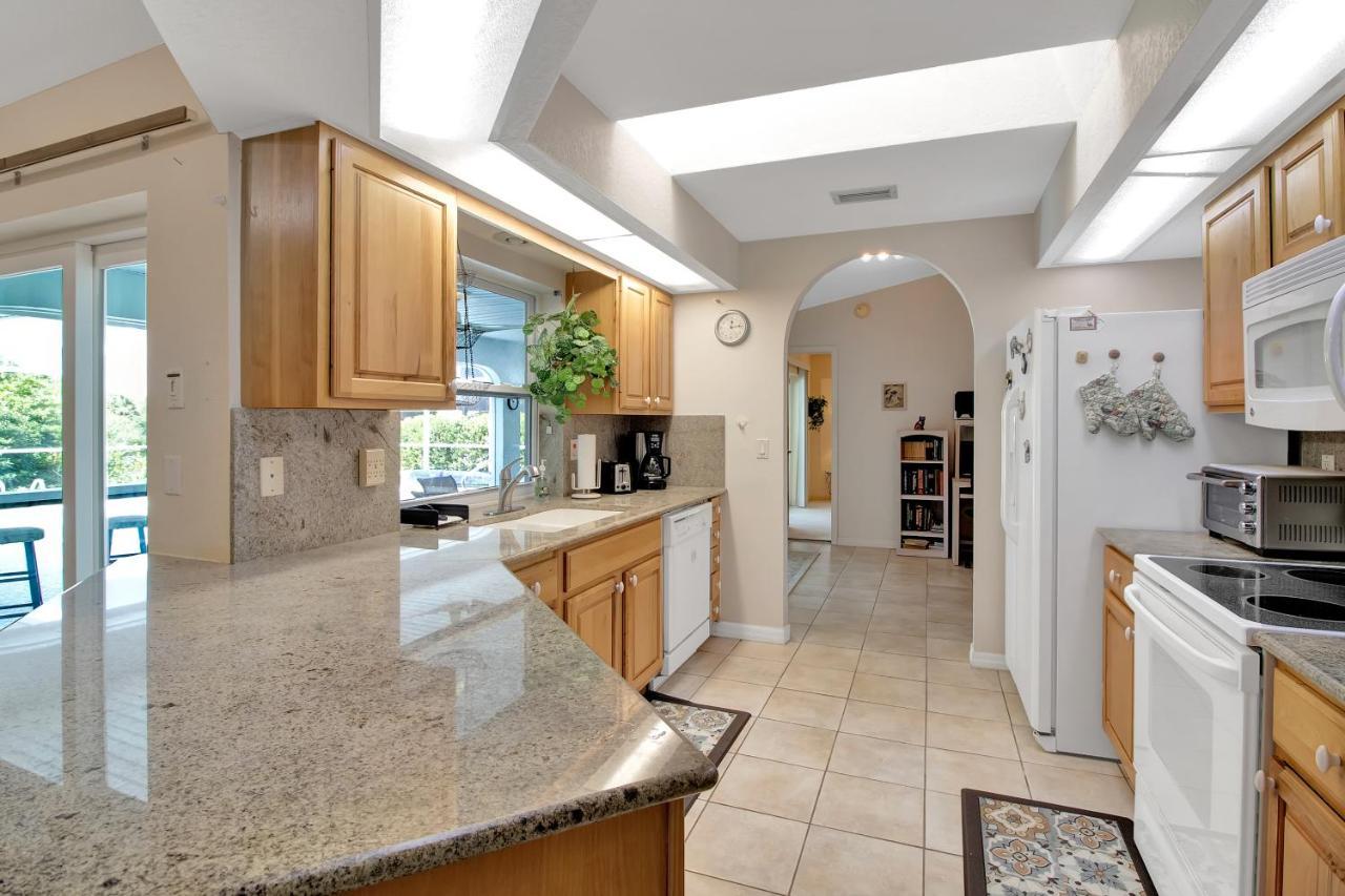 Joseph Villa Port Charlotte Luaran gambar